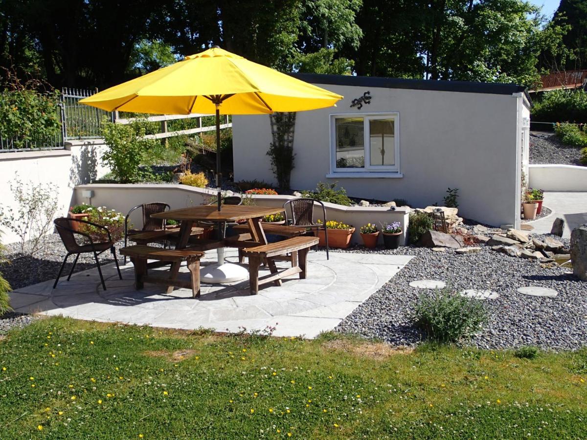 Lough Gara Lodge Self Catering Gorteen  Exterior photo