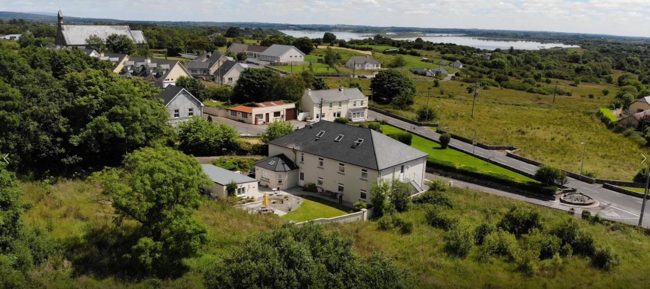 Lough Gara Lodge Self Catering Gorteen  Exterior photo